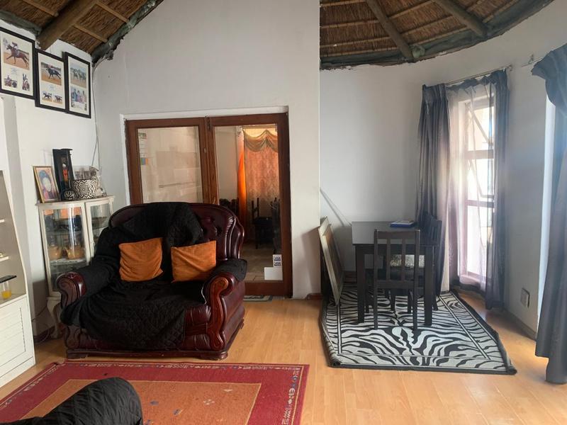 8 Bedroom Property for Sale in Montana Western Cape